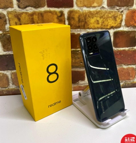 О6 Б/У ст Realme 8   6/128 кор 868417055100637 №e00276604