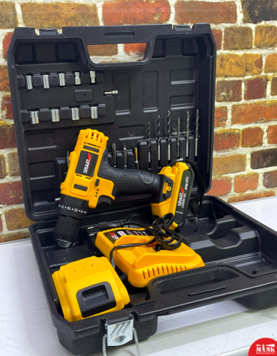 О7 Б/У Шуруповерт SMART TOOLS 21V 2 акб набор бит кейс 123 №e00283054