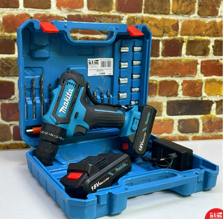 О7 Б/У Шуруповерт Makita 18V кейс 123 №e00298763