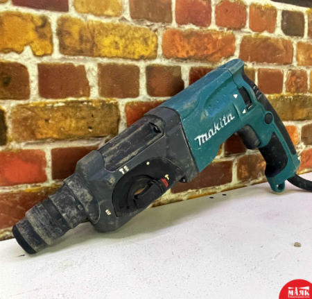 О2 Б/У Перфоратор Makita HR2470 123 №e00287318