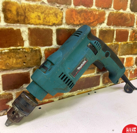 О2 Б/У Ударная дрель Makita HP1620 650W 123 №e00302150
