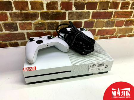 О1 Б/У Xbox One S №e00348014