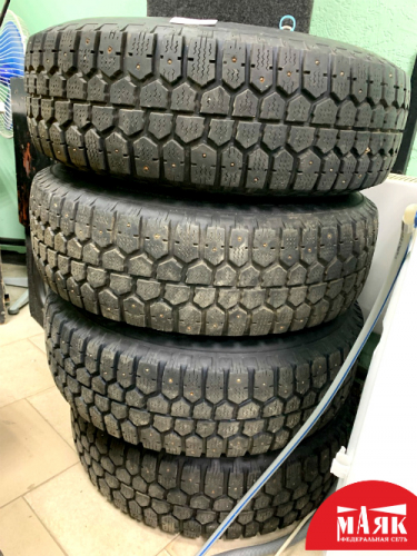 О10 Б/У Диски R15 6x139.7 с резиной Bridgestone 235\75 (ШИПЫ) №e00372255