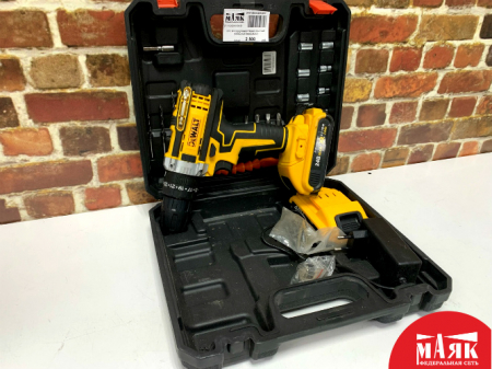 О10 Б/У Шуруповерт Dewalt 24V 2 акб (КЕЙС) 123 №e00382431