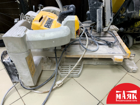 О9 Б/У Плиткорез / камнерез dewalt d24000 123 №e00409100