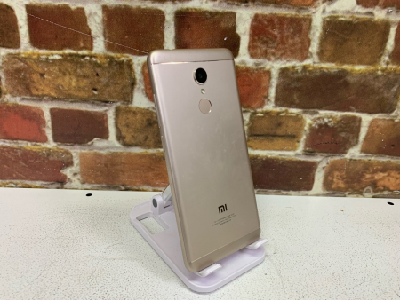 О9 Б/У ст. Redmi 5  2GB/16GB 868238032449495 №e00420094