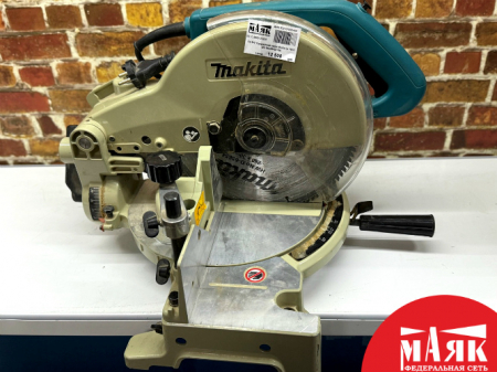 О5 Б/У торцовочная пила Makita Ls 1040 123 №e00432796