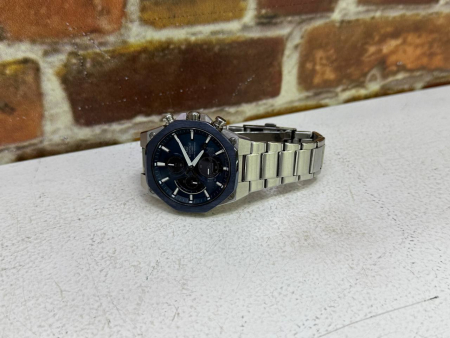 О2 Б/У Часы Casio EFS-S570 №e00441357