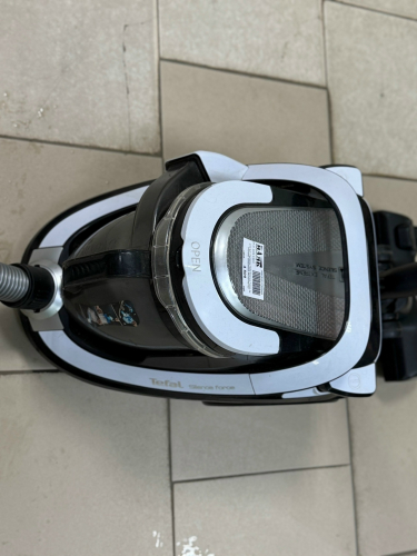 О10 Б/У Пылесос Tefal Silence Force 4a TW7647 white/black №e00448103