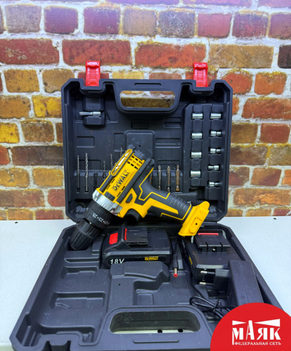 О4 Б/У шуруповерт DeWalt китай 123 №e00456102