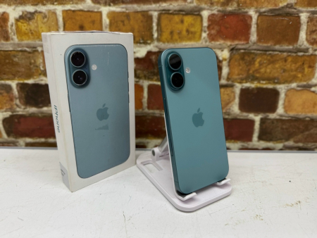 О5 Б/У ст. iPhone 16 6GB/128GB 100% 352565743769784 №e00456519