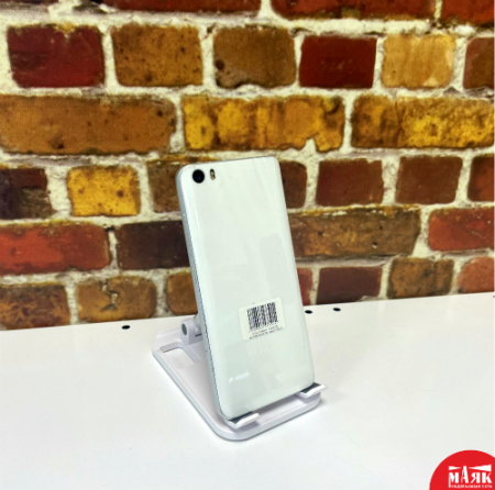  О10 Б/У ст Xiaomi mi5 4/128 862258039791281 №e00239300