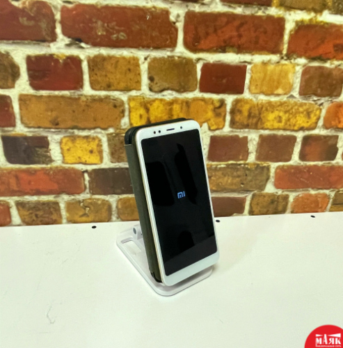 О10 Б/У ст Redmi 5 Plus 868771031467845 №e00240912