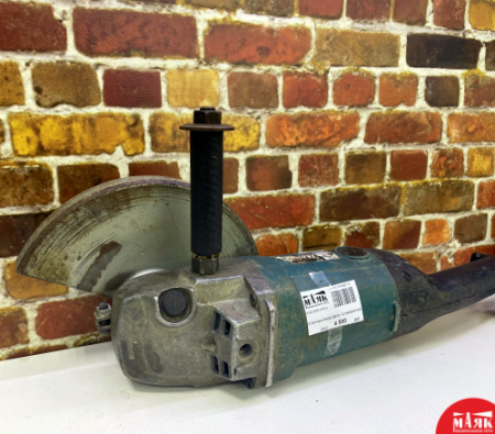 О2 Б/У Болгарка Makita 230 бн 123 №e00241606