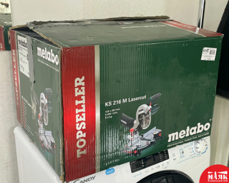 О7 Б/У Торцовочная пила Metabo KS 216 M Lasercut кор 123 №e00246317