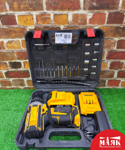 О3 Б/У Шуруповерт Dewalt 48 123 №e00462683