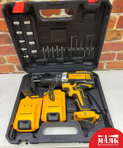 О2 Б/У шуруповерт dewalt копия кор 123 №e00478015